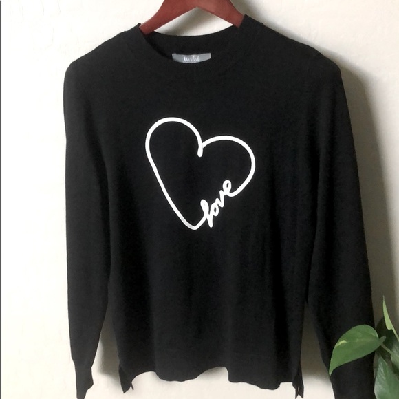 Marled Sweaters - MARLED classic blk sweater with applique heart szL